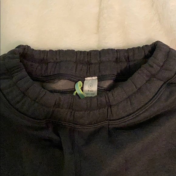 Ivivva Other - Ivivva dark grey sweatpants